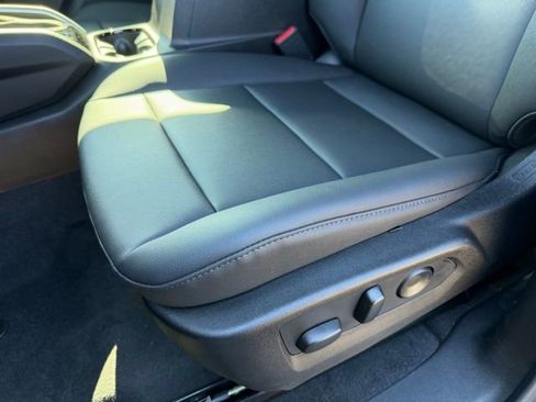 New 2026 Chevrolet Colorado Trail Boss AWD/4WD image 17