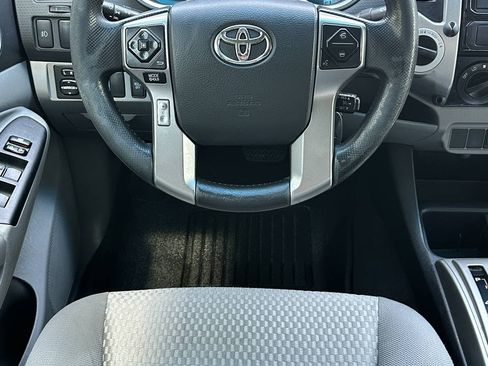 Used 2015 Toyota Tacoma 4x4 Double Cab w/ SR5 Package image 34