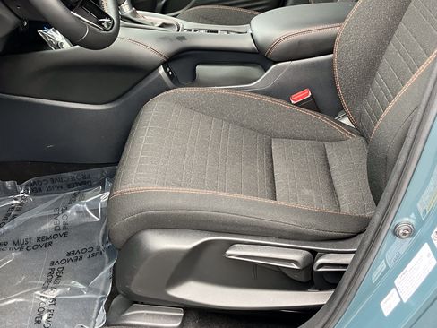 Certified 2025 Honda HR-V Sport image 17