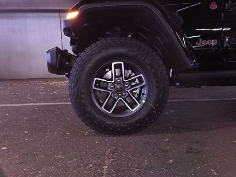 New 2026 Jeep Gladiator Mojave image 24