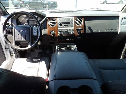 Used 2012 Ford F350 Lariat w/ Chrome Pkg image 16