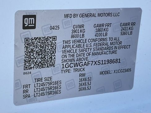 New 2025 Chevrolet Express 2500 w/ Driver Convenience Package image 37