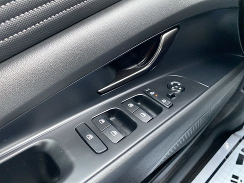 Certified 2025 Hyundai Elantra Sport w/ Cargo Package image 20