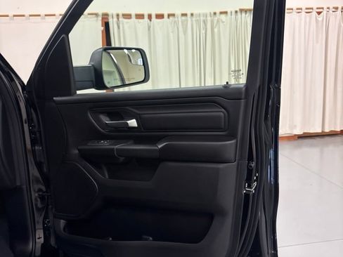 New 2026 RAM 1500 Express AWD/4WD image 27