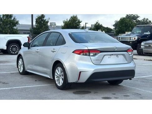 Certified 2024 Toyota Corolla LE w/ LE Convenience Package FWD image 9