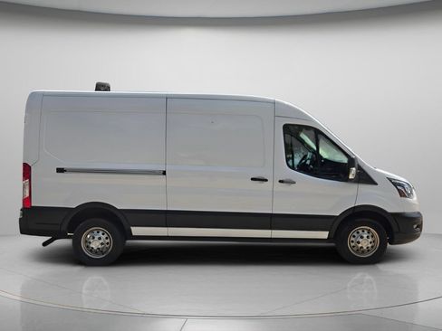 Used 2023 Ford Transit 250 Medium Roof w/ Upfitter Package RWD image 8