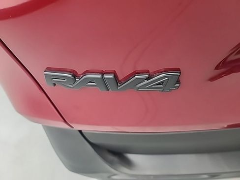 Used 2023 Toyota RAV4 LE image 12