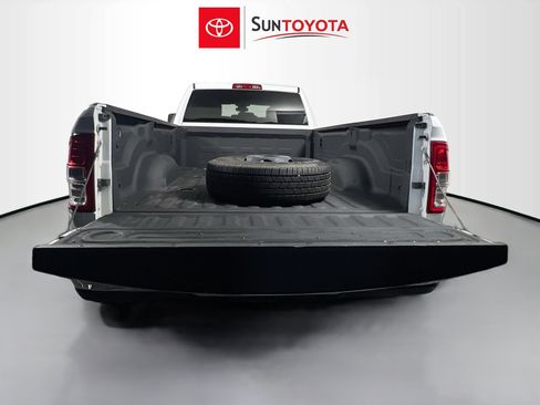 Used 2024 RAM 3500 Big Horn AWD/4WD image 33