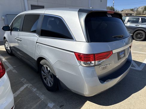 Used 2016 Honda Odyssey SE image 7
