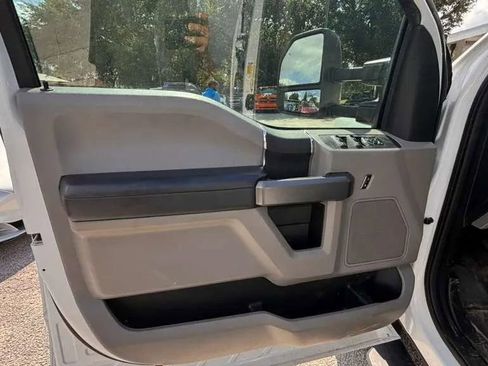 Used 2017 Ford F350 XLT w/ FX4 Off-Road Package AWD/4WD image 16
