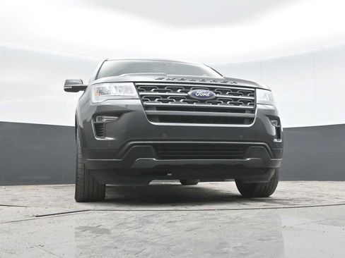 Used 2019 Ford Explorer XLT w/ Equipment Group 202A AWD/4WD image 48