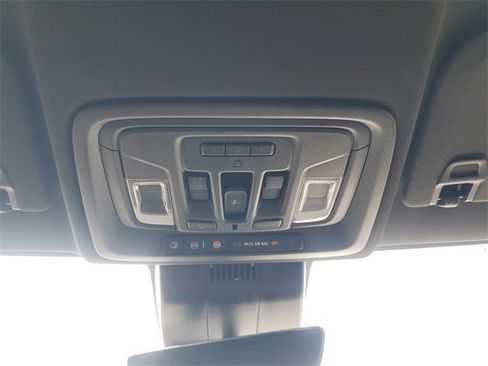 New 2025 GMC Sierra 1500 AT4 w/ Technology Package image 27