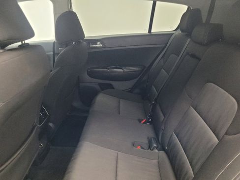 Used 2017 Kia Sportage LX FWD image 18