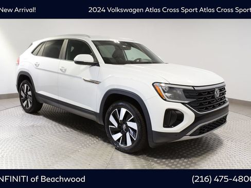 Used 2024 Volkswagen Atlas Cross Sport SE AWD/4WD image 1