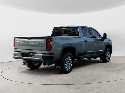 Used 2024 Chevrolet Silverado 3500 High Country w/ Technology Package image 5