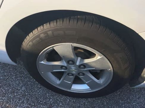 Used 2013 Chevrolet Malibu LS image 8