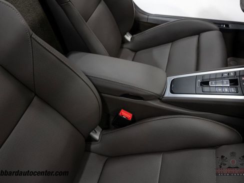 Used 2023 Porsche 718 Boxster S image 30