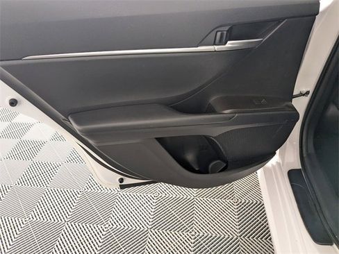 Used 2024 Toyota Camry LE image 24