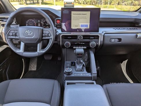 New 2025 Toyota Tacoma TRD Off-Road AWD/4WD image 7