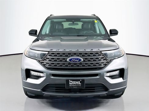 Used 2024 Ford Explorer XLT w/ Equipment Group 202A image 3