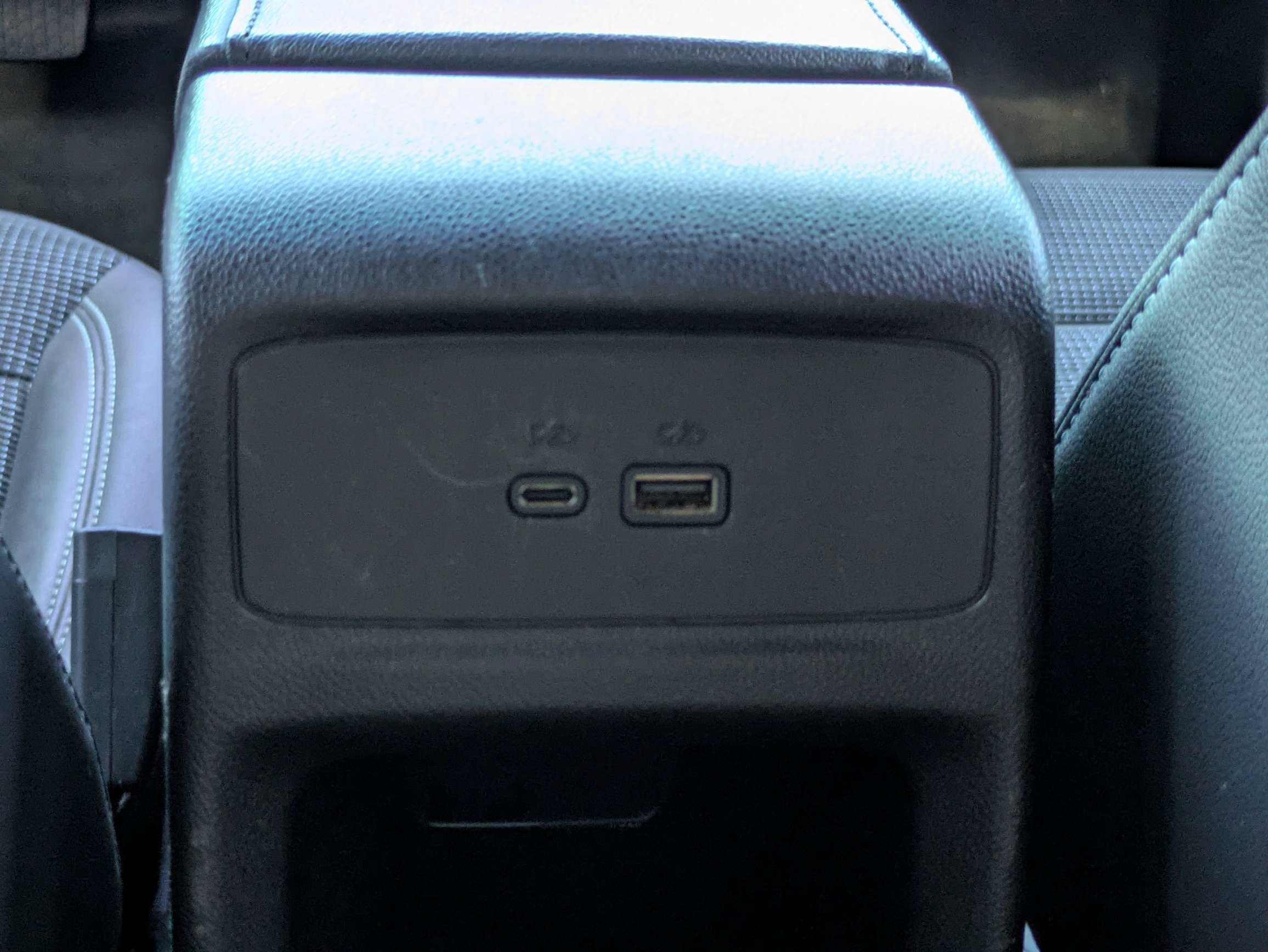 Used 2024 Buick Envista Preferred FWD image 32