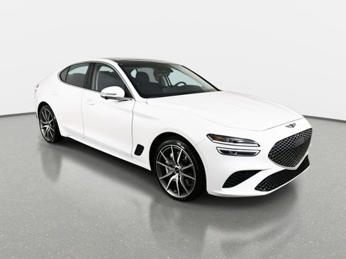 New 2026 Genesis G70 2.5T Prestige RWD image 3