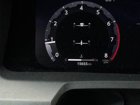 Used 2025 Toyota Tacoma TRD Off-Road AWD/4WD image 38