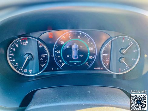 Used 2019 Buick LaCrosse Avenir w/ Driver Confidence Package II image 21