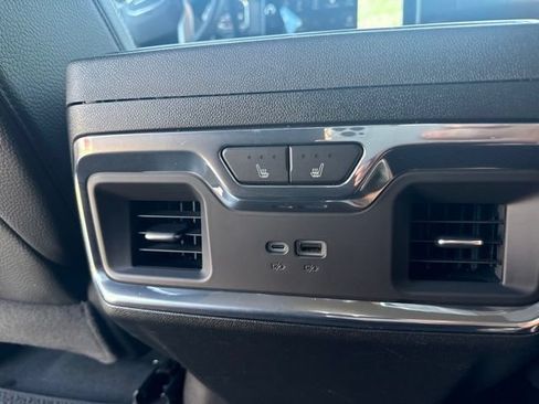 Used 2024 GMC Sierra 2500 Denali w/ Technology Package AWD/4WD image 24