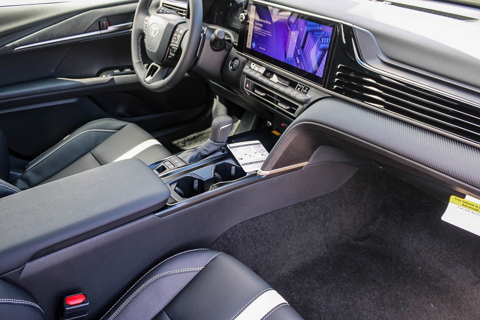 New 2026 Toyota Camry SE FWD image 19