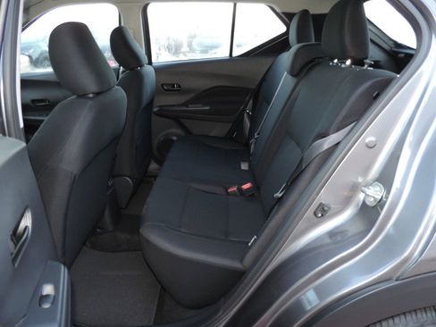 New 2025 Nissan Kicks Play S image 17