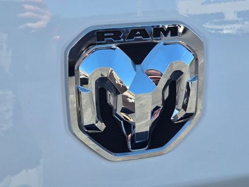 Used 2024 RAM 2500 Big Horn AWD/4WD image 15