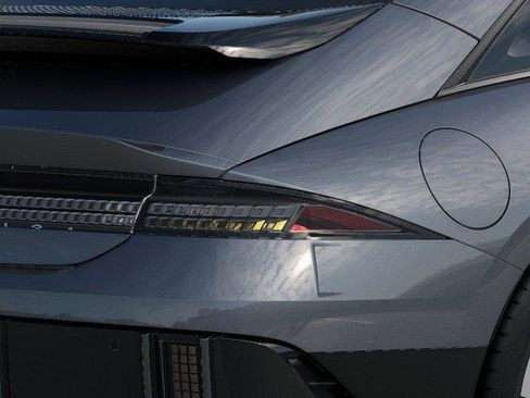 New 2025 Hyundai Ioniq 6 SE image 10