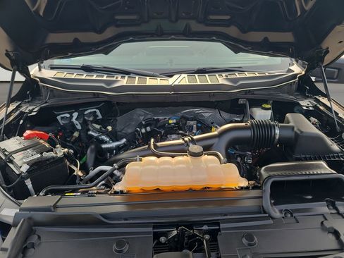 Used 2022 Ford F150 XL w/ FX4 Off-Road Package image 9