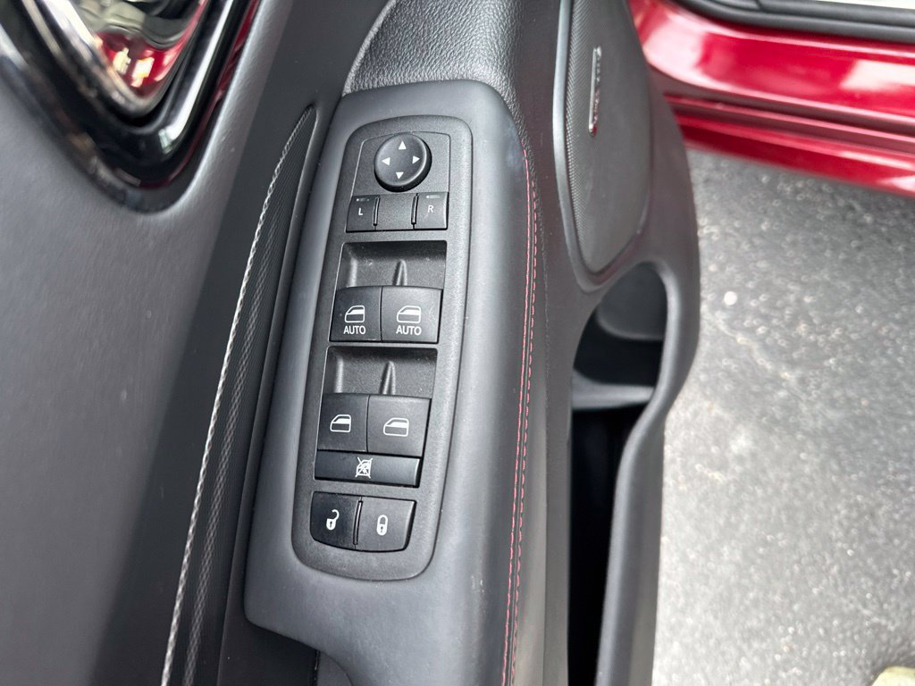 Used 2022 Dodge Durango R/T RWD image 23