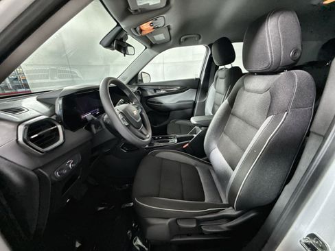 Used 2024 Chevrolet TrailBlazer LT image 13