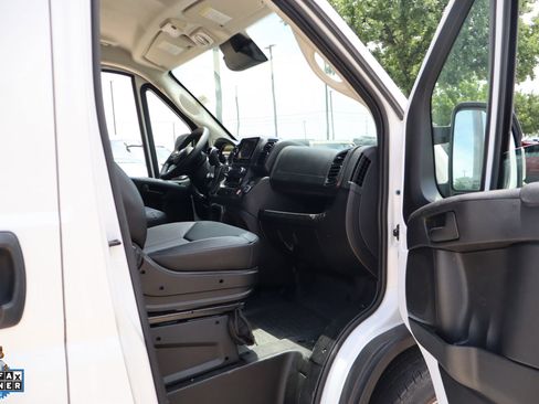 Used 2025 RAM ProMaster 2500 w/ Convenience Group FWD image 29