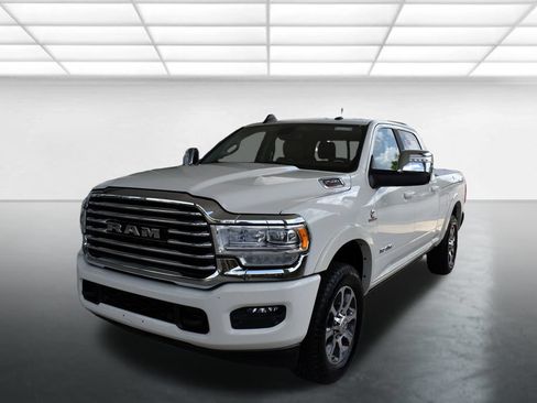 Used 2024 RAM 2500 Limited AWD/4WD image 6