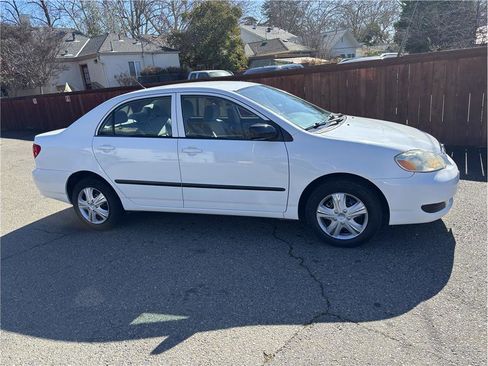 Used 2007 Toyota Corolla CE image 7