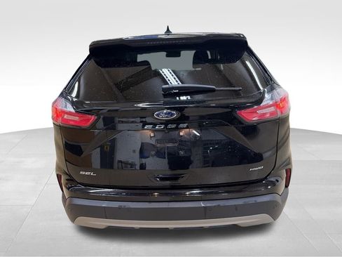 Used 2024 Ford Edge SEL image 4