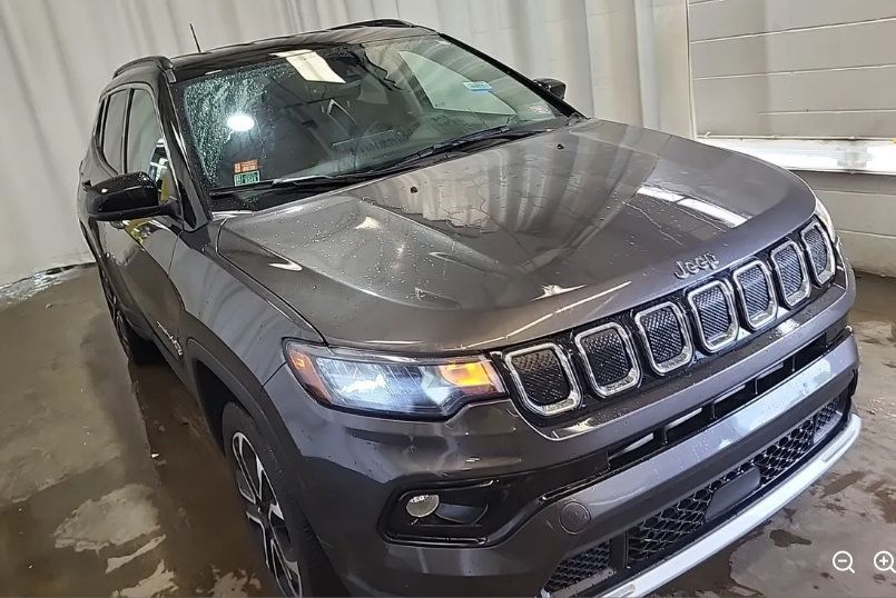 Used 2022 Jeep Compass Limited AWD/4WD image 4