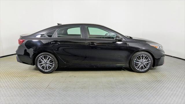 Used 2022 Kia Forte GT-Line FWD image 8