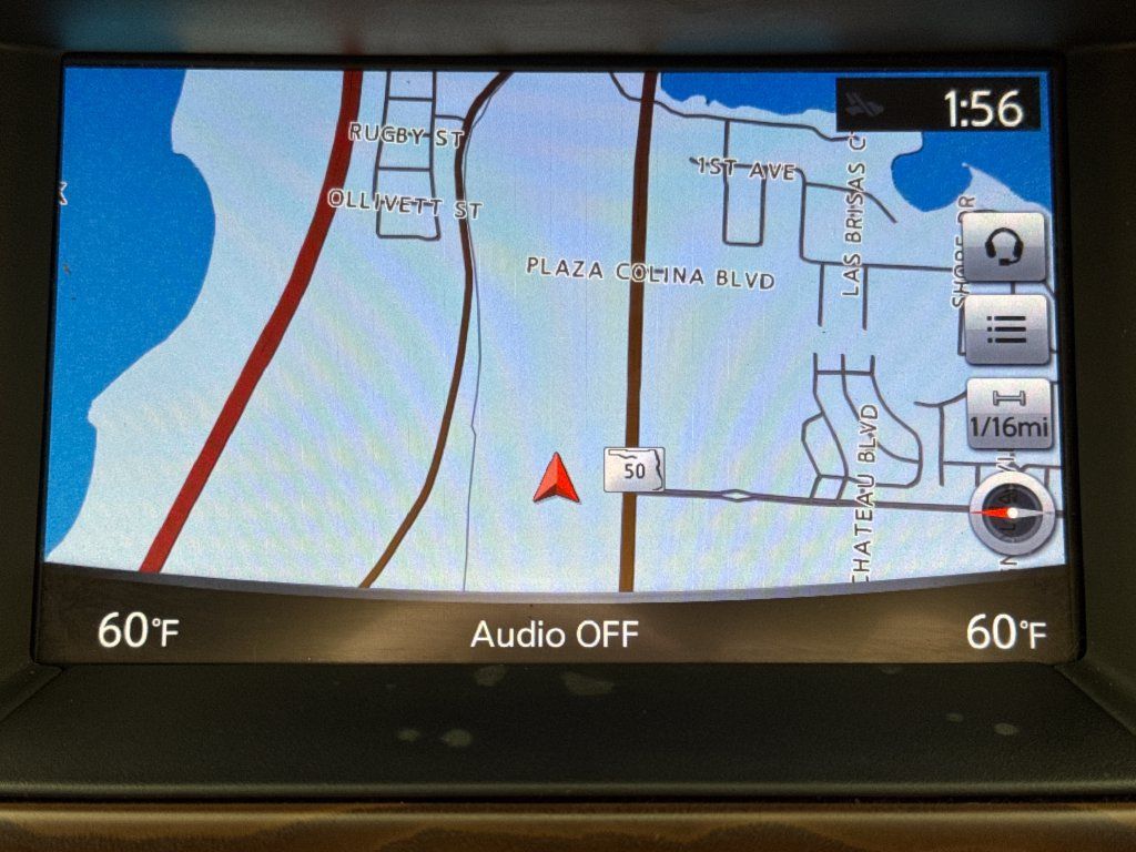 Used 2017 Nissan Pathfinder Platinum FWD image 19