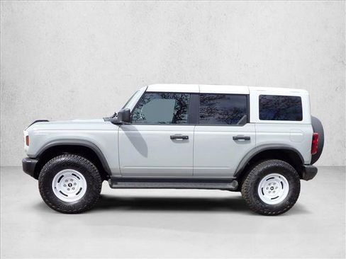 New 2026 Ford Bronco Heritage Edition AWD/4WD image 2