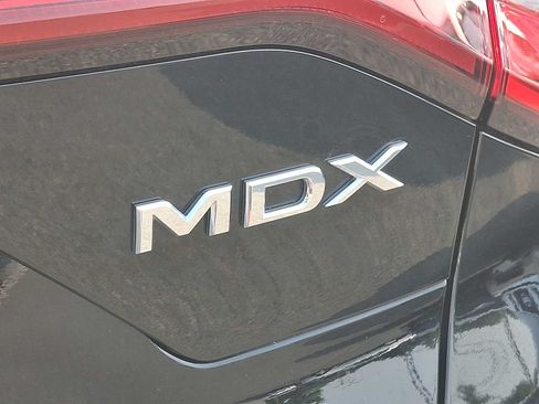Used 2024 Acura MDX SH-AWD w/ Technology Package image 30