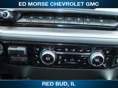 Used 2022 GMC Sierra 1500 SLT w/ SLT Premium Plus Package AWD/4WD image 13
