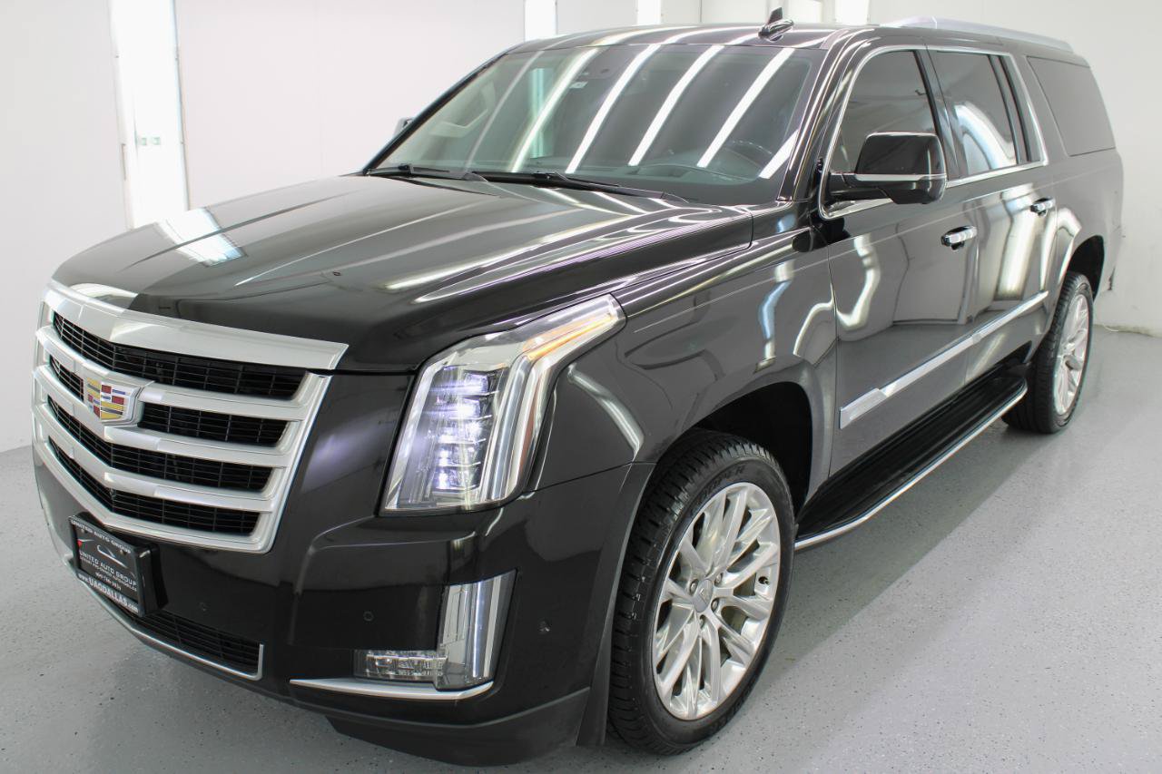 Used 2019 Cadillac Escalade ESV Luxury RWD image 4