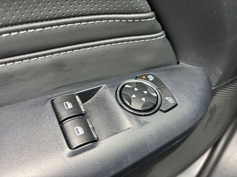 Used 2024 Ford Mustang Premium image 20