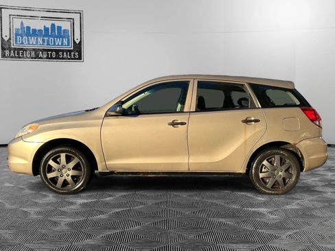 Used 2003 Toyota Matrix image 9