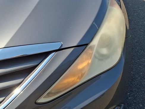 Used 2011 Hyundai Sonata GLS FWD image 14